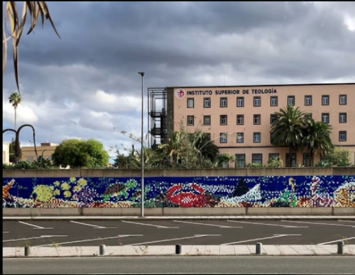 The largest mural made of useless writing instrument material.