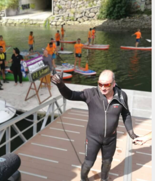 A LIFE SWIMMING. WORLD RECORD.
