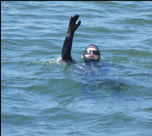 A LIFE SWIMMING. WORLD RECORD.