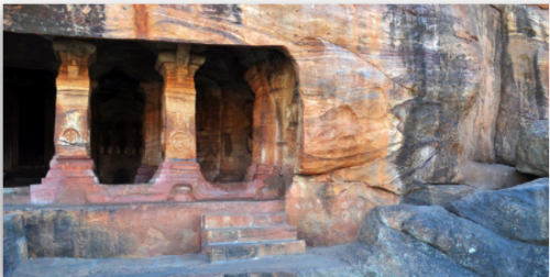 ELEPHANTA CAVES, AN EXCLUSIVE COMBINATION OF AWFUL ROCK ART AND ARTISTIC SCULPTURE CREATION