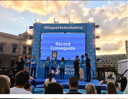 Marca un gol por la inclusión! Récord del Mundo de Lanzamiento de Penaltis Inclusivo