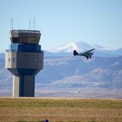THE GREATEST NUMBER OF DEPARTURES AND LANDINGS OF AN AIRPLANE IN 2 HOURS