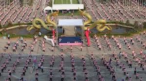 Thailand sets a new Hula Hoop dance world record