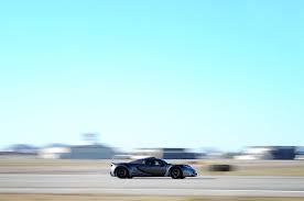 The fastest serial car accelerating from 0 to 300 km / h
