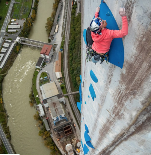 The longest artificial route ever climbed
